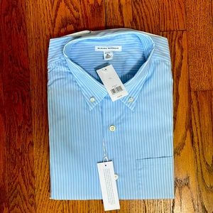 Banana Republic blue/striped mens button down shirt New with tags XL 17-17 1/2